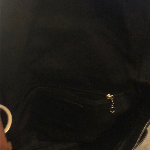 Coach leather field bag black pebbled leather EUC - Picture 5 of 5